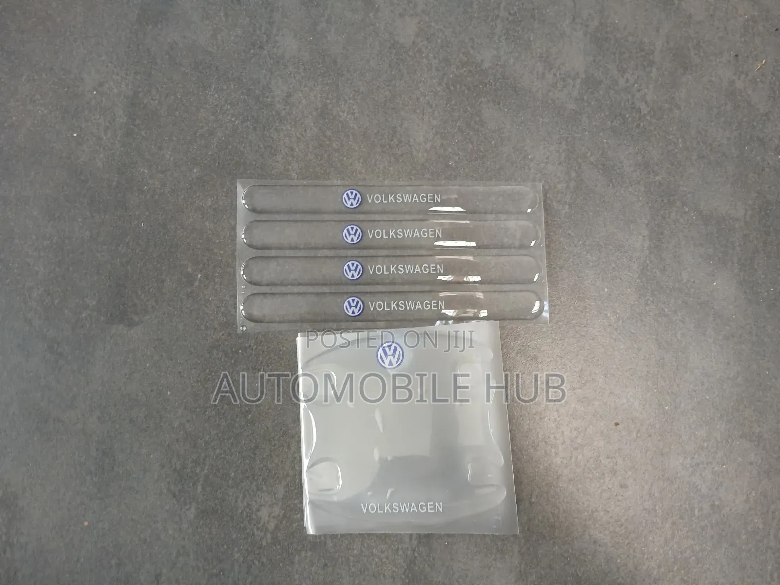 Volkswagen Door Bowl Antiscratch- 8pcs Door Logo
