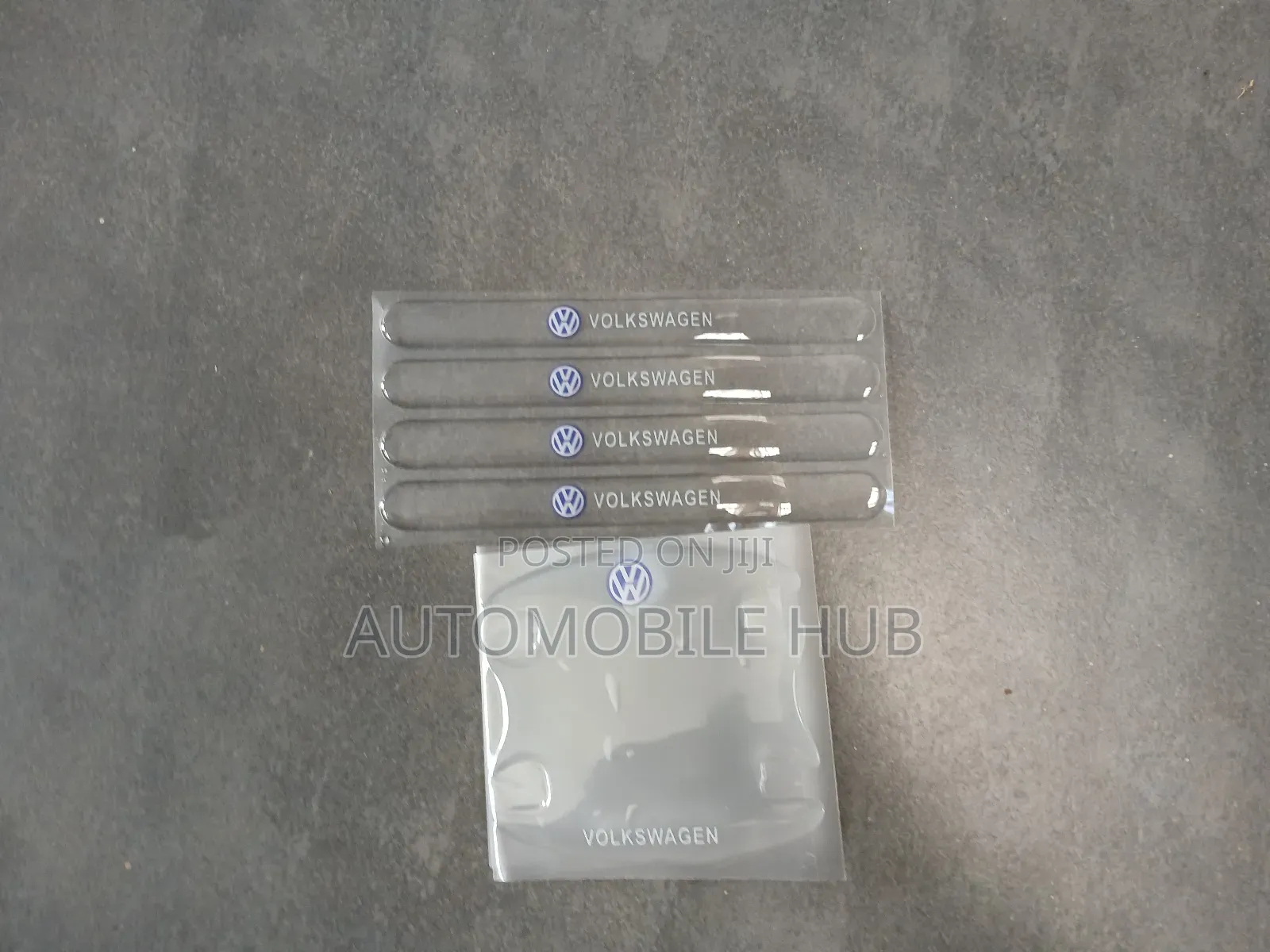 Volkswagen Door Bowl Antiscratch- 8pcs Door Logo
