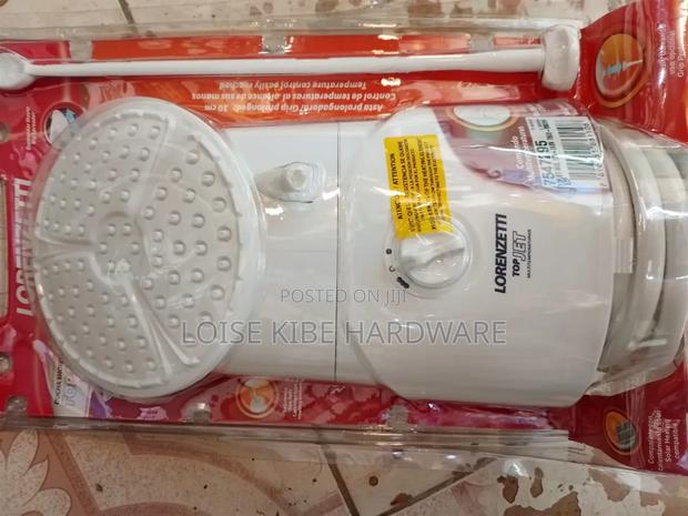 Round Lorenzetii Shower Head Available - main view