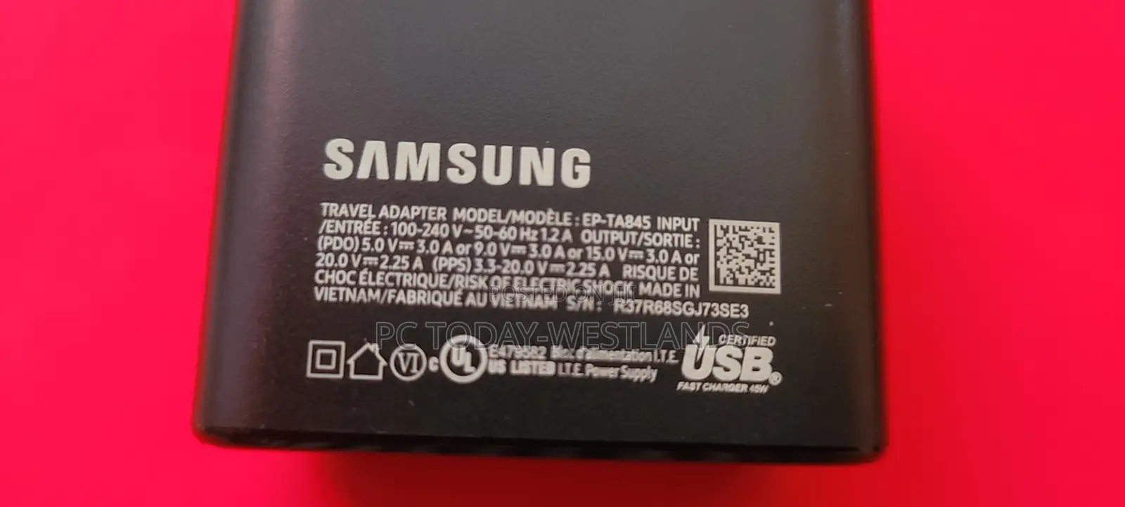 Genuine Samsung 45w Usb-C Super Fast Wall Charger With Cable