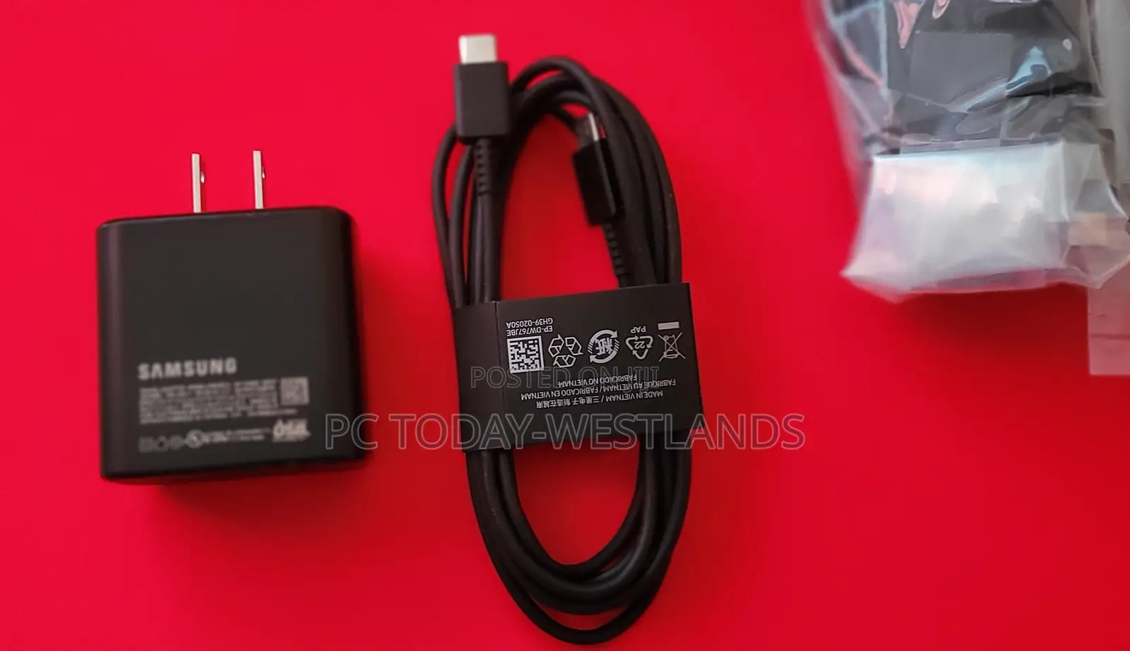 Genuine Samsung 45w Usb-C Super Fast Wall Charger With Cable