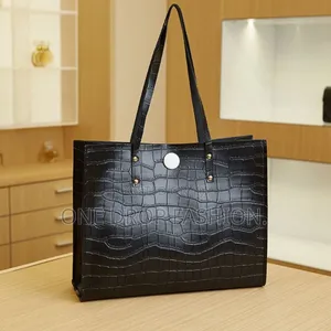 Zipped Toted Bags