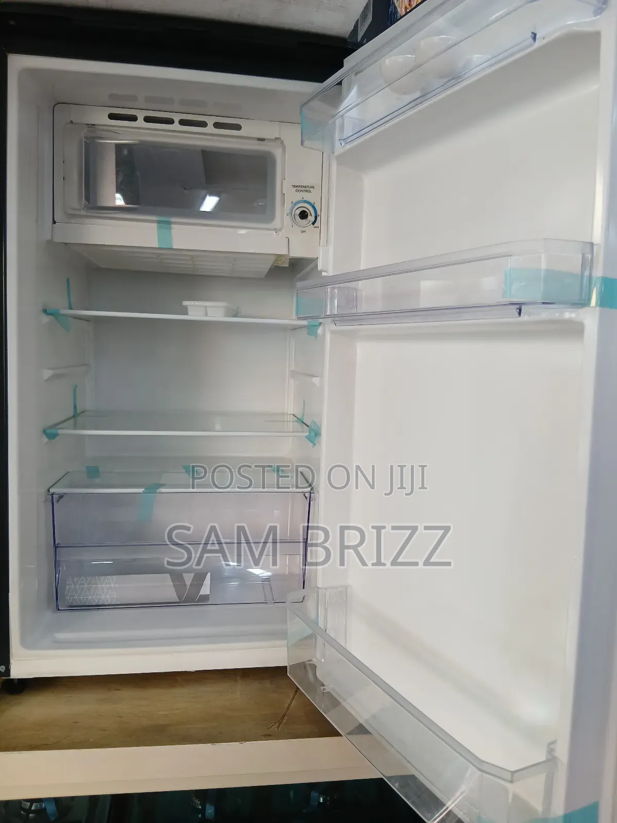 Tornado 100ltr Fridge