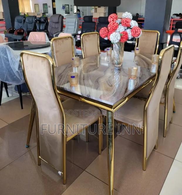 Exquisite 6 Seater Dinning Table