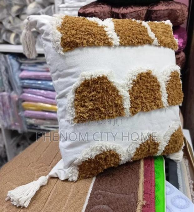 Vintage High Quality Throwpillow Covers - thumbnail 2