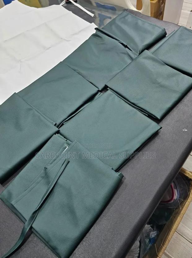 Medical Mackintosh 1 Meter - main view