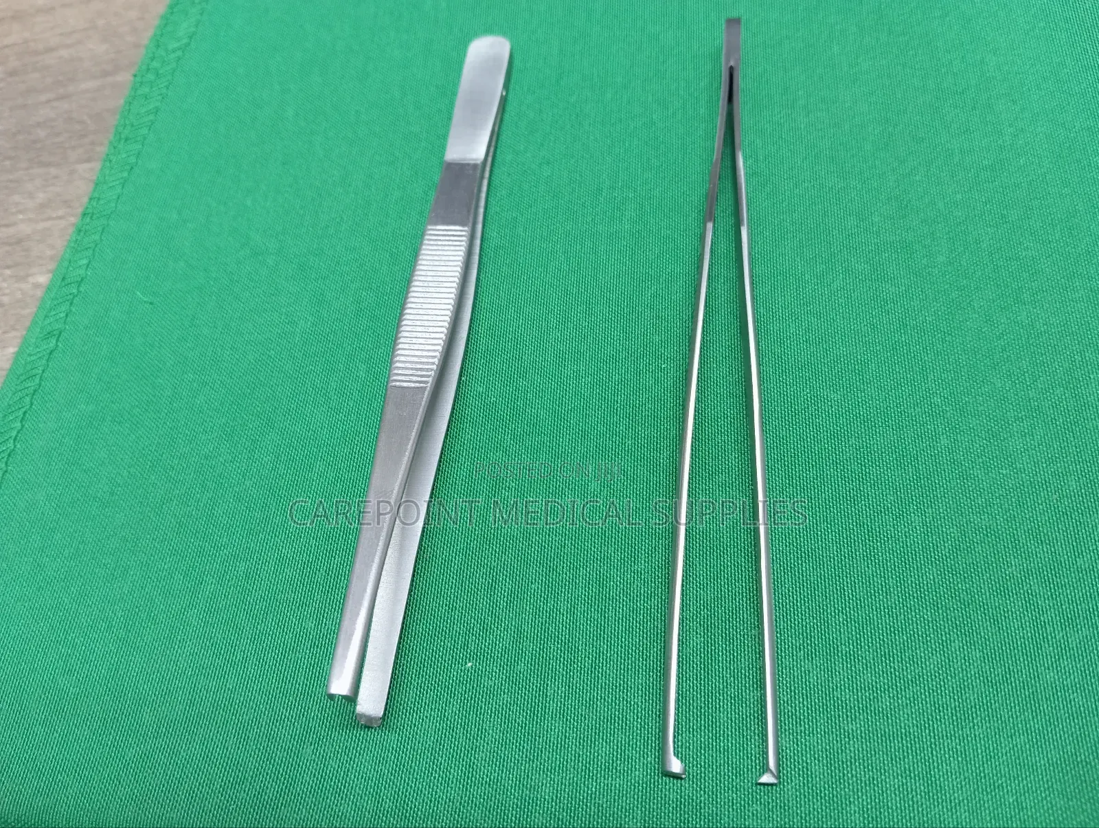 Dissecting Forceps
