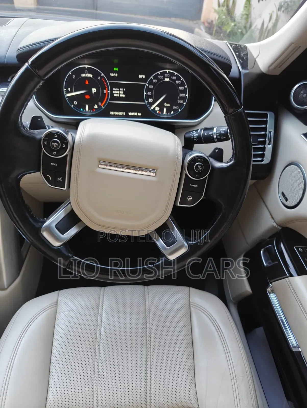 Land Rover Range Rover Vogue 2016 Black