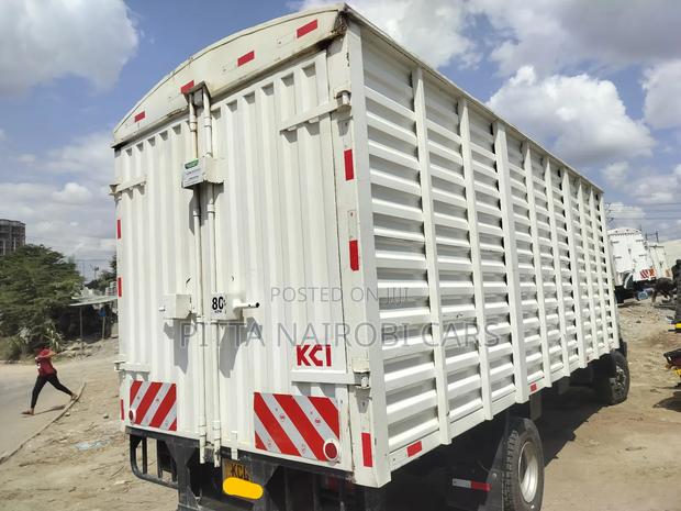 Mitsubishi Fh - thumbnail 3