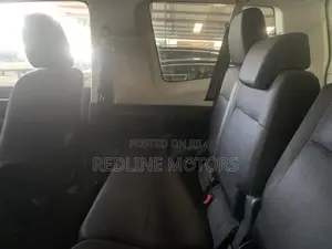 Mitsubishi Pajero V80 3.0 VR-I 2017 White