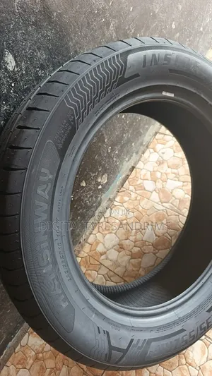 235/55r18 Hansiway Tyres Brand New