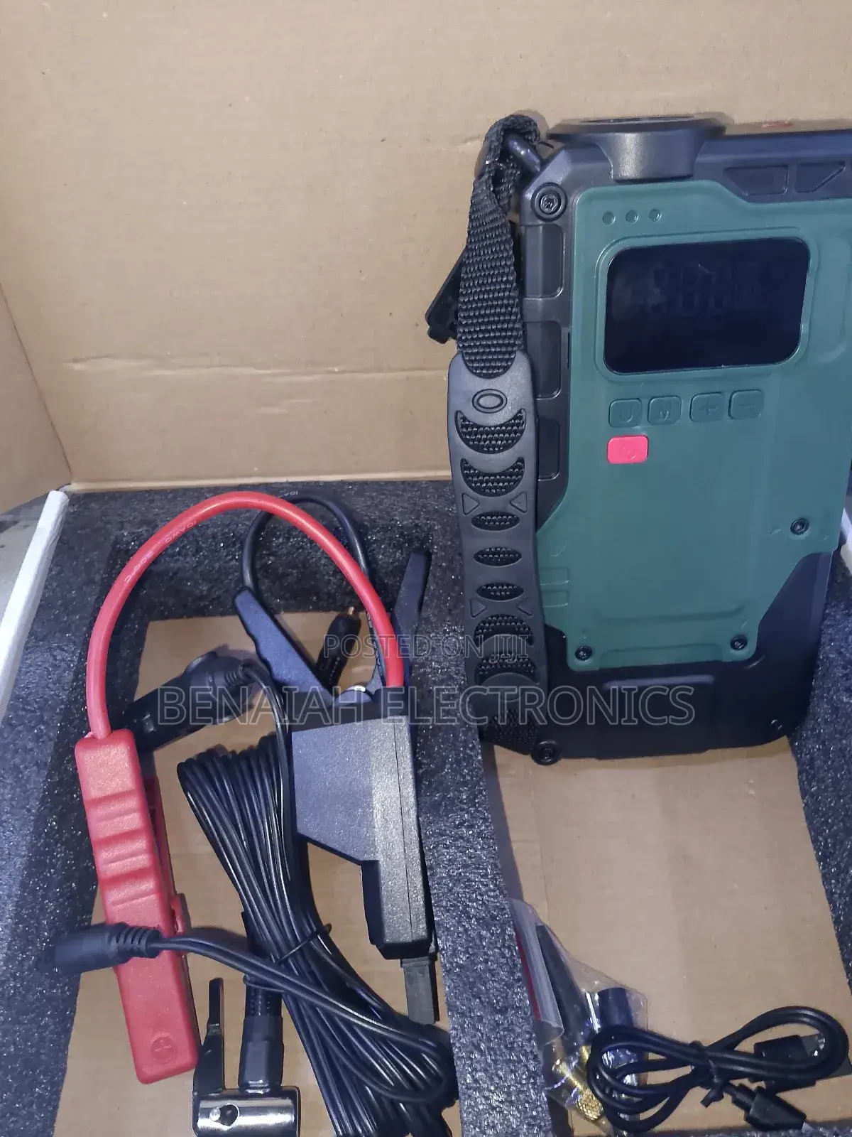 Car Battery Jump Starter With Inflator and Electric Display