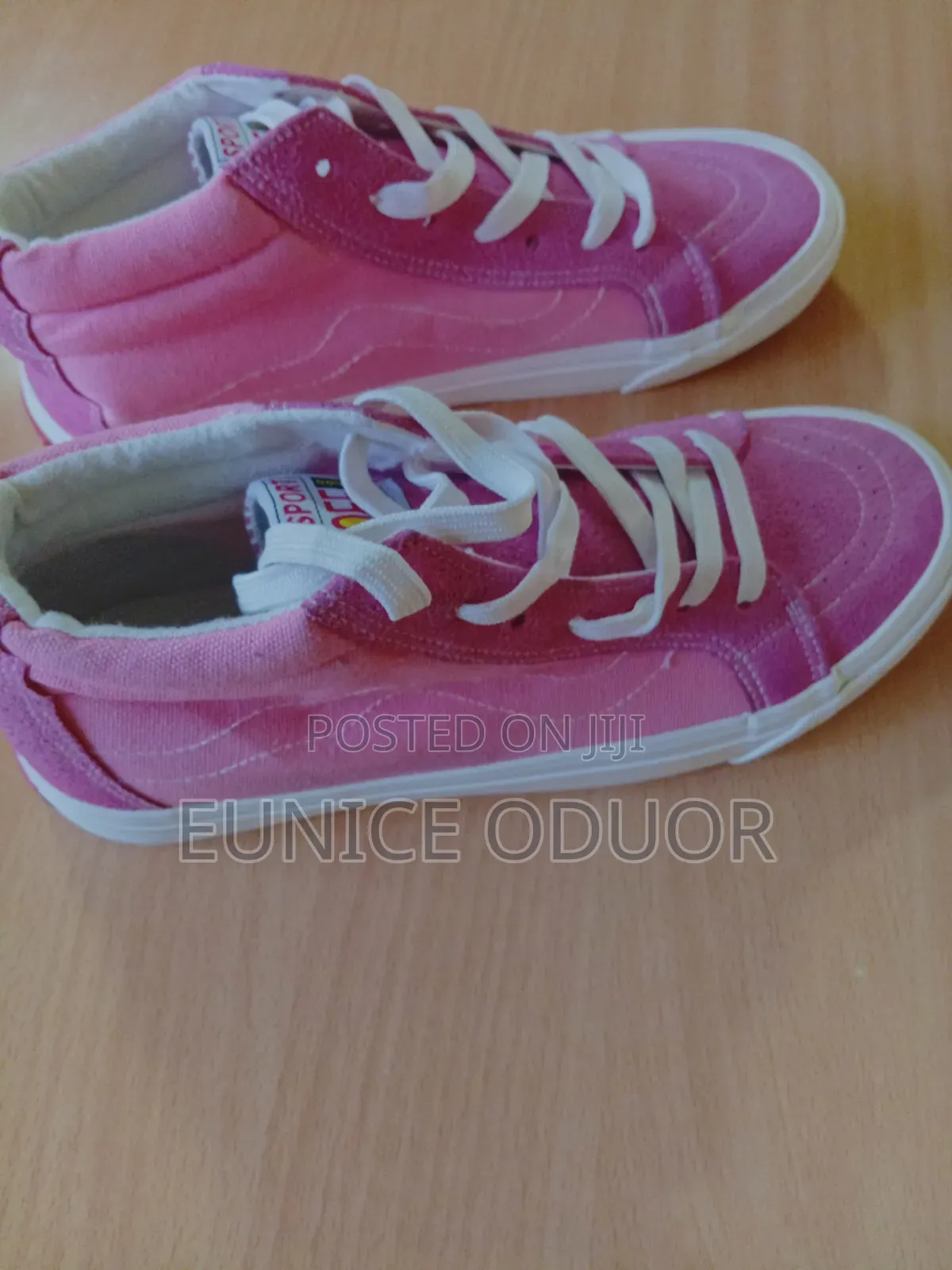 Ladies Pink Canvas Shoes