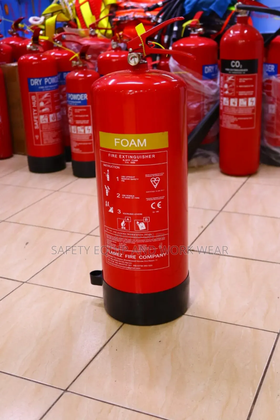 Premium Foam Fire Extinguisher With Pressure Gauge.