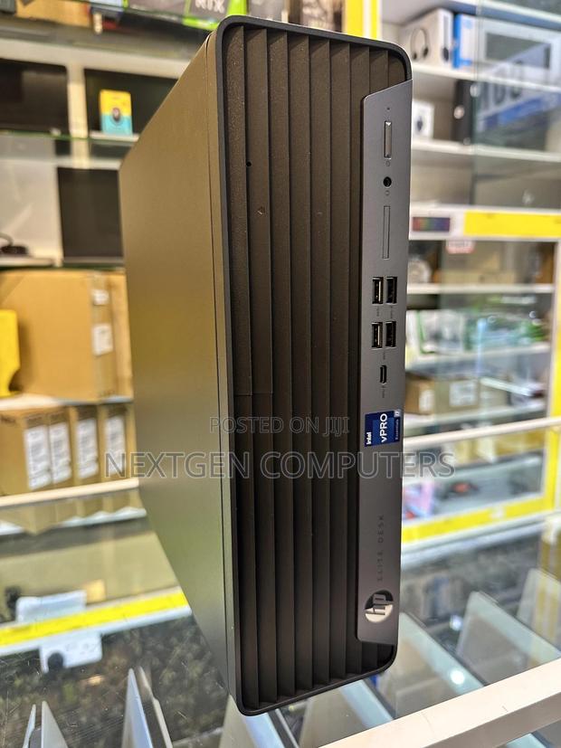 New Desktop Computer HP 16GB Intel Core I7 SSD 512GB - main view
