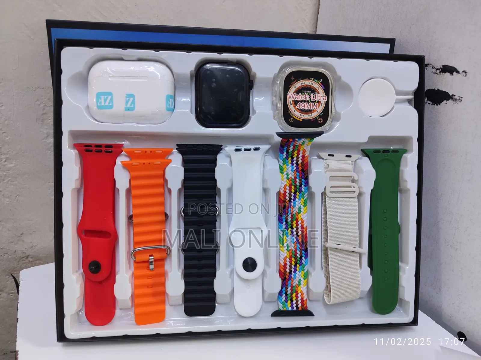 H55 Promax 10+1 Smartwatch Bundle 2.09” Display