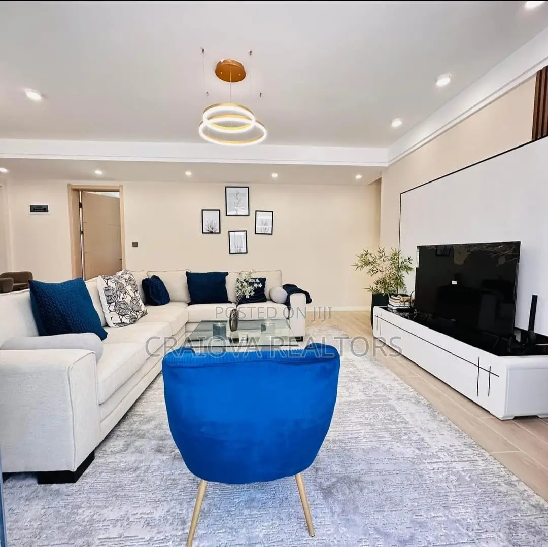 3bdrm Apartment in Gateway Mall Area for sale