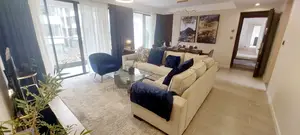 3bdrm Apartment in Gateway Mall Area for sale