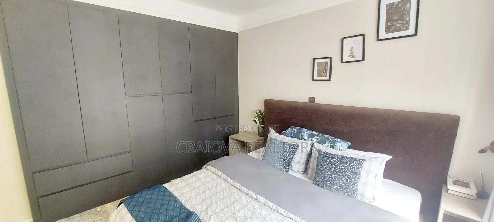 2bdrm Apartment in Gateway Mall Area for sale
