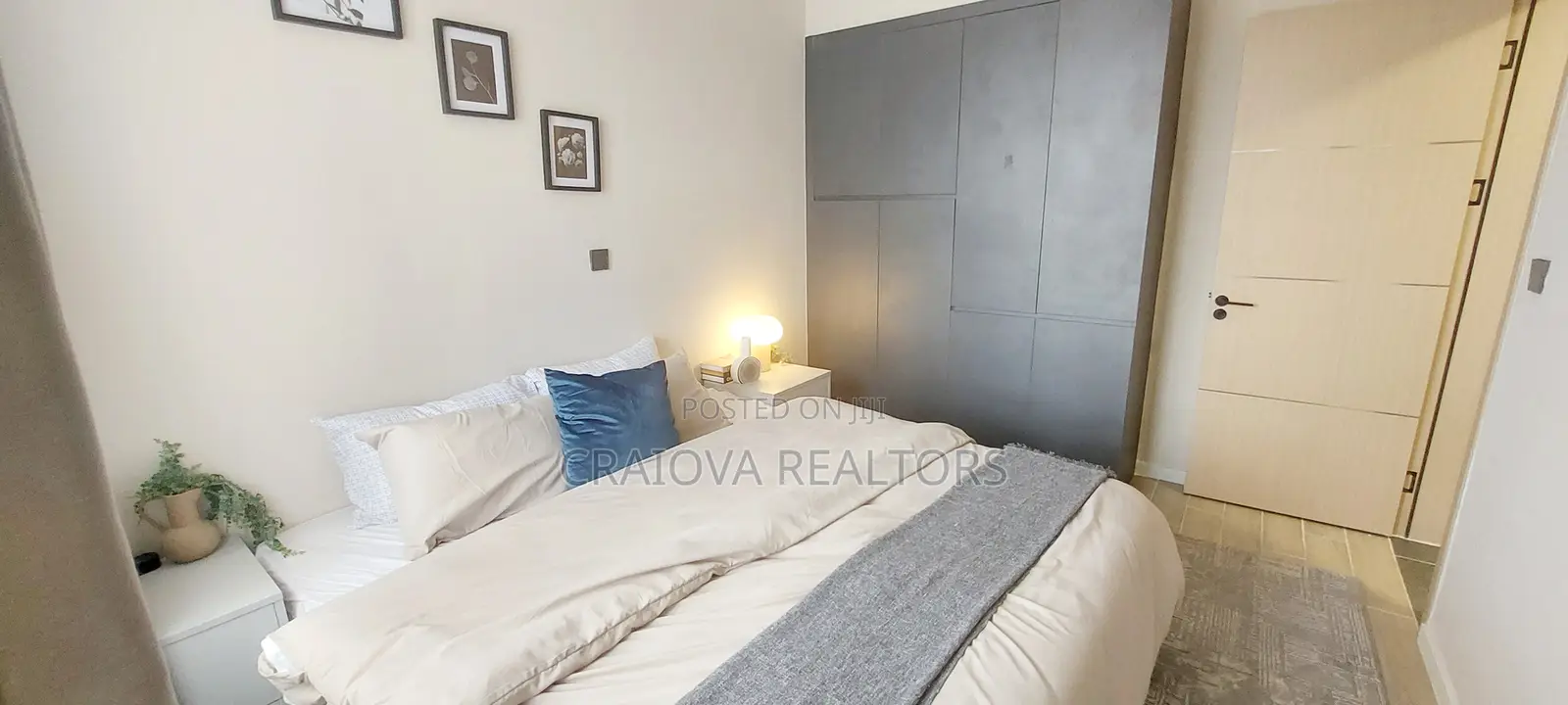 2bdrm Apartment in Gateway Mall Area for sale