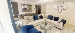 2bdrm Apartment in Gateway Mall Area for sale