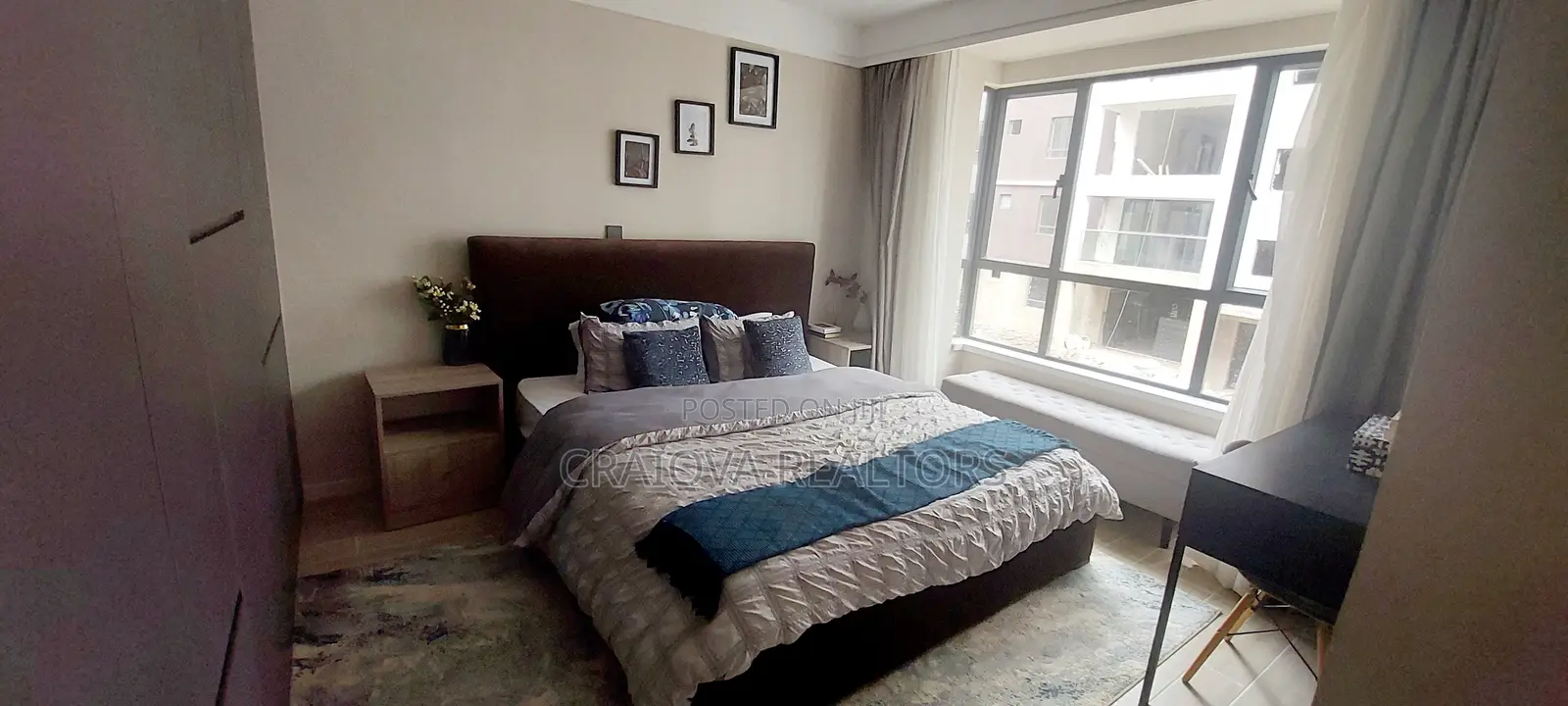 2bdrm Apartment in Gateway Mall Area for sale