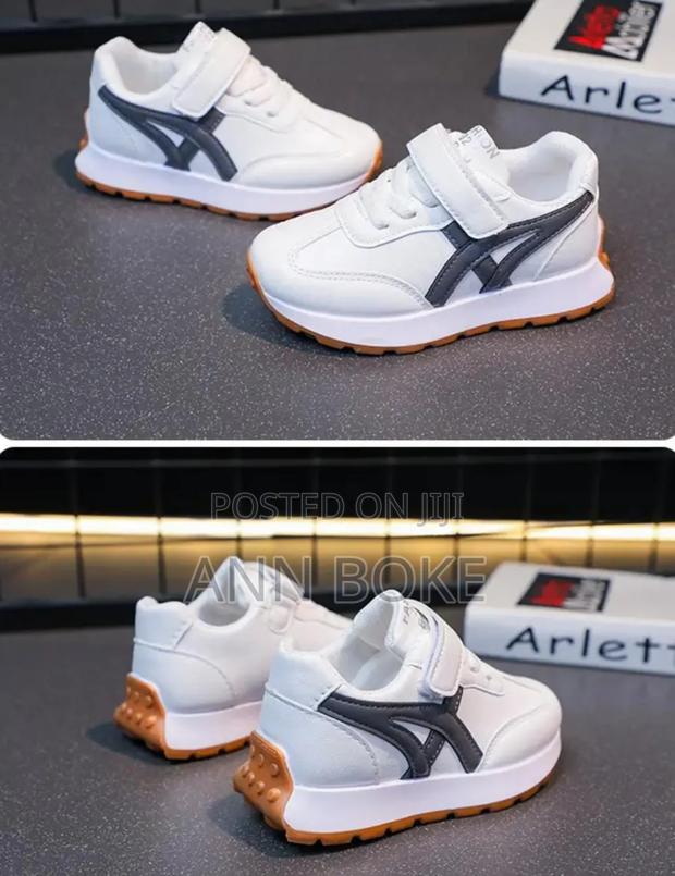 *Nb Kids Sneakers*
*Sizes : 32,35*
*Price :1600 - thumbnail 2