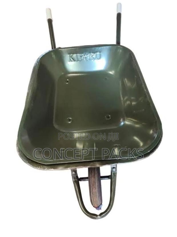 Kifaru Jungle Green Wheelbarrow