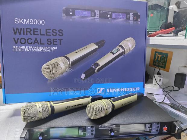 Senheiser Wireless Microphone ( Made in Germany ) 300meters