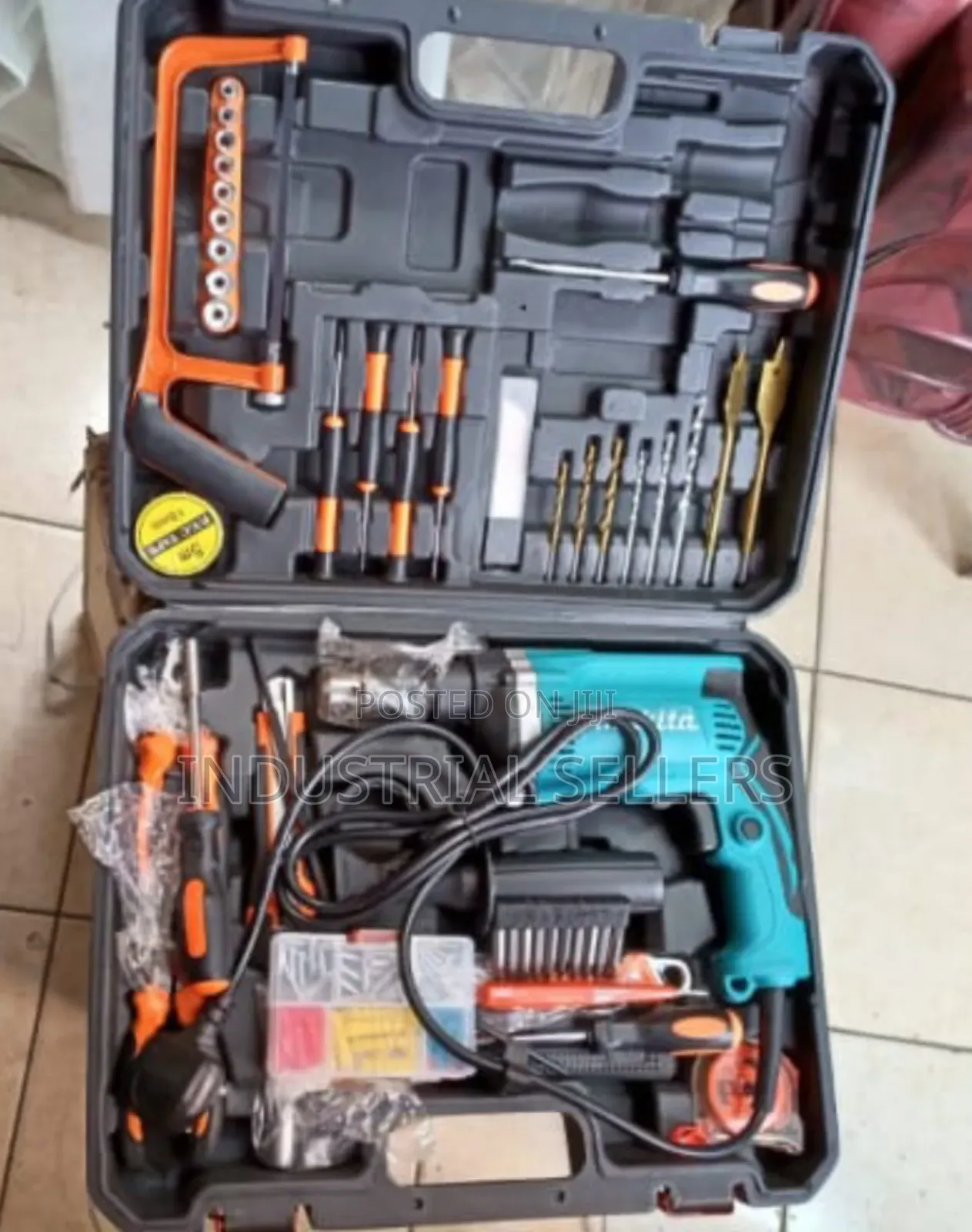 Makita Drill Set