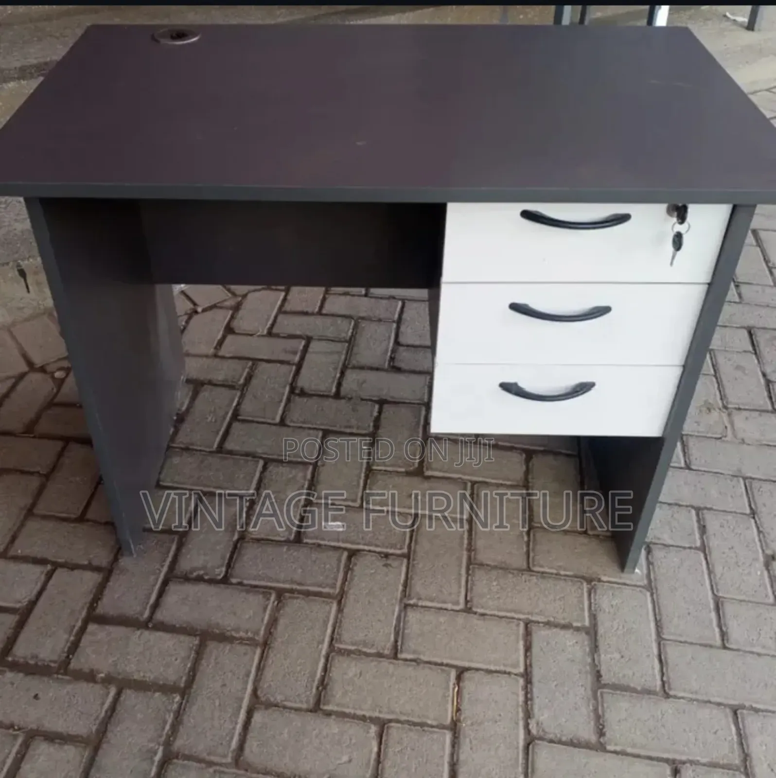Office Table J009
