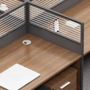 Workstation: Four Way Modular Assembled Office Workstation