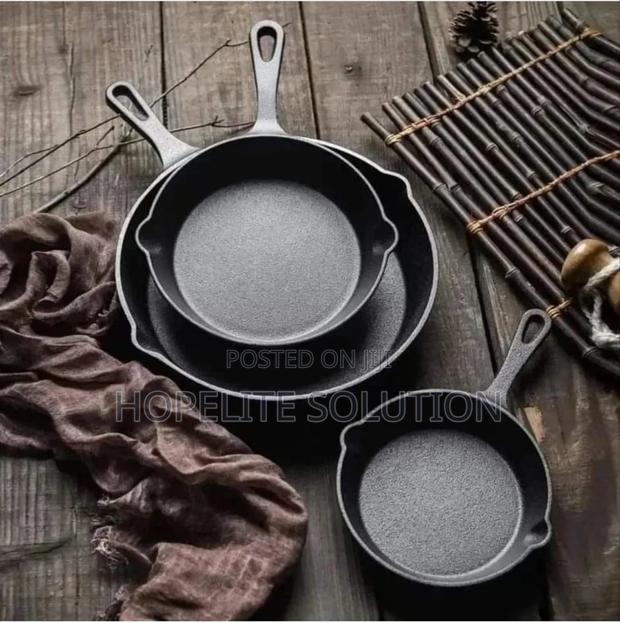 Cast Iron Cooking Pan