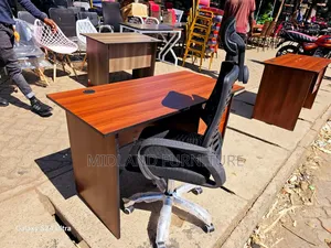 Office Chair With Headrest