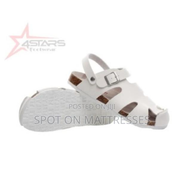 Men's Closed Toe Cork Sandals - thumbnail 4