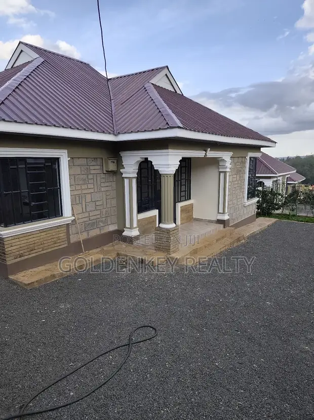 3bdrm Bungalow in Matasia for sale