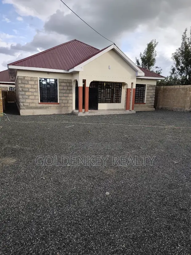 3bdrm Bungalow in Kiserian for sale