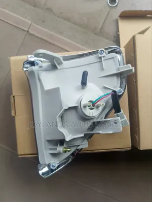 Prado Box 78/93 Corner Lights(Chrome)