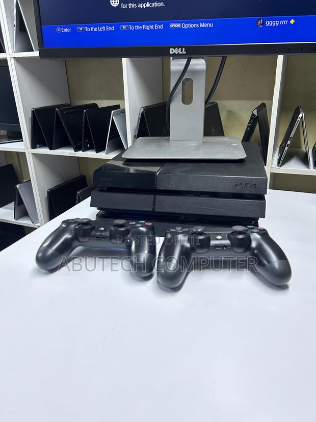 Playstation 4 Slim\Standard - main view