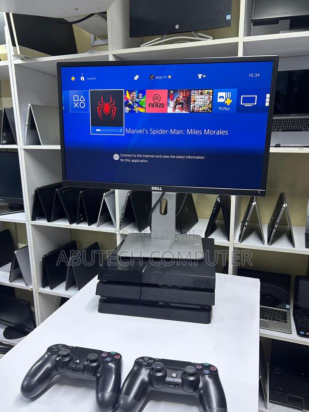 Playstation 4 Slim\Standard - thumbnail 4