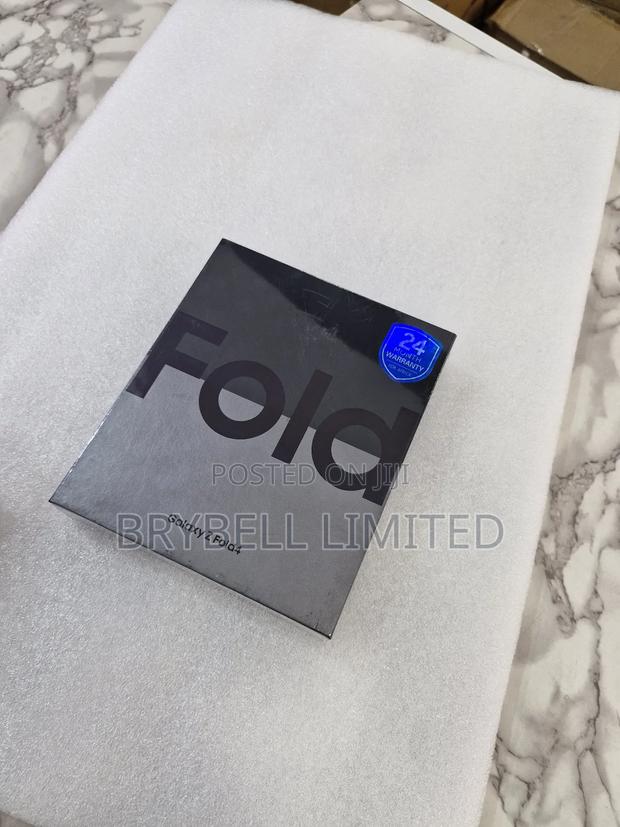 New Samsung Galaxy Z Fold4 512 GB Blue - main view