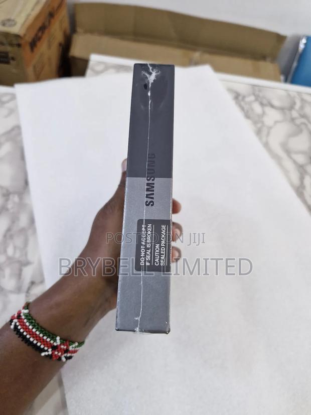 New Samsung Galaxy Z Fold4 512 GB Blue - thumbnail 6