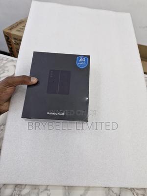 New Samsung Galaxy Z Fold 5 1 TB Blue - thumbnail 2