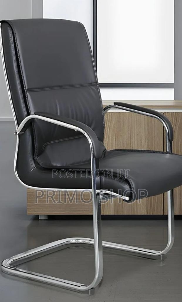 Office Chair; Scratch Resistant Visitor Office Chair - thumbnail 2