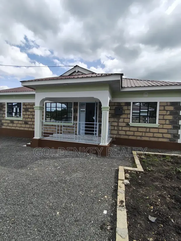 3bdrm Bungalow in Kiserian for sale