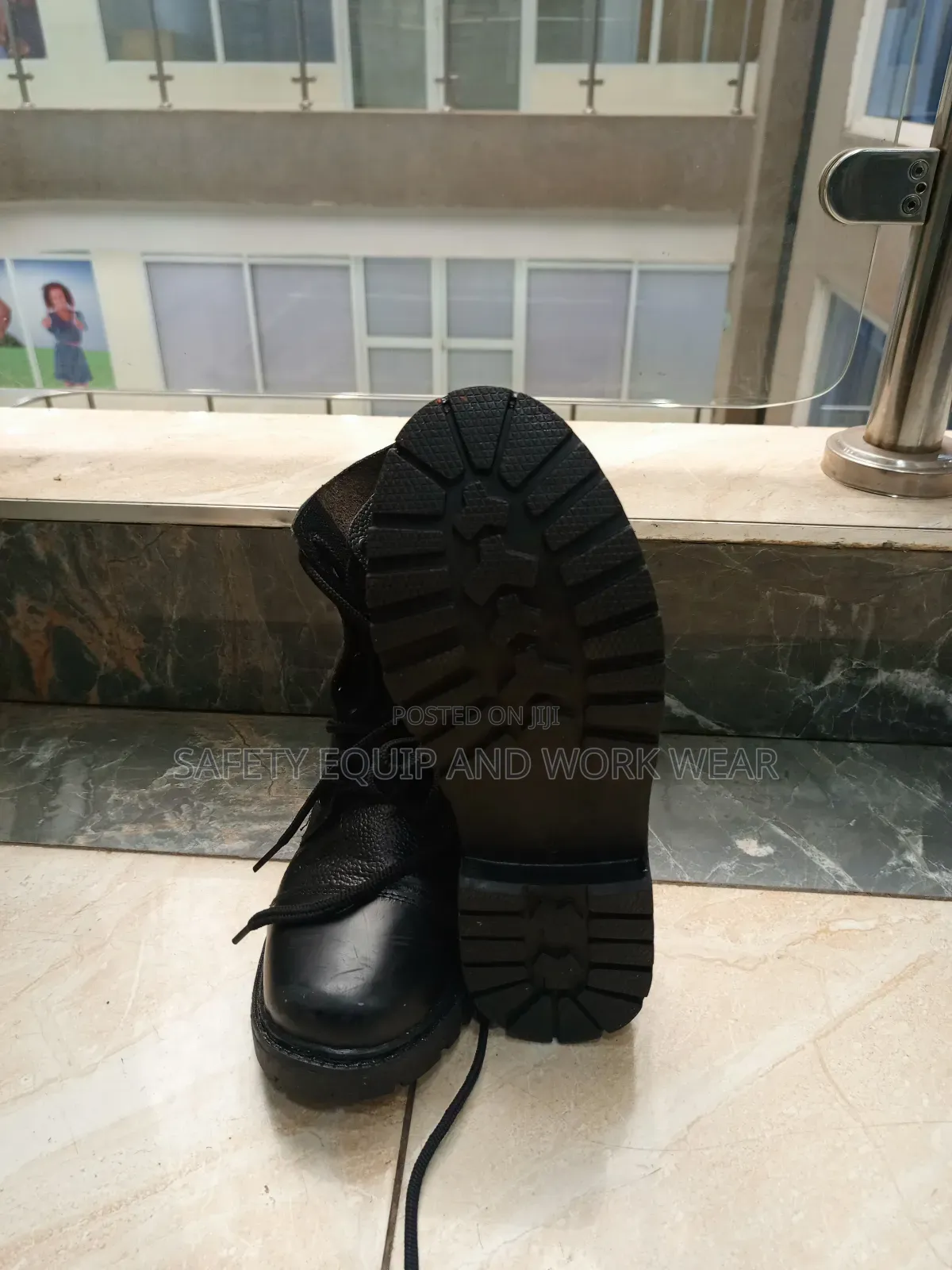 Security Boots With Reinforced Ankle Support.
