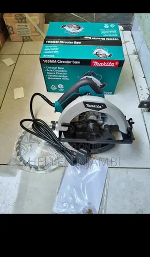 Makita Electric Circular Saw 7"