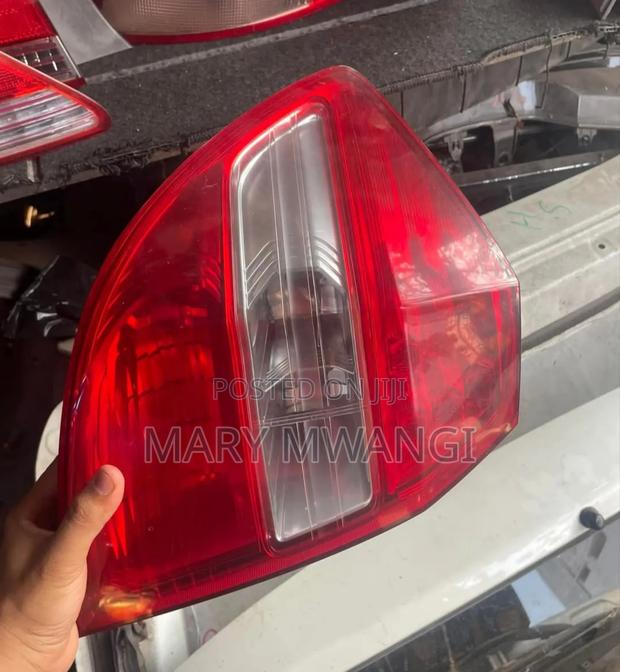 Honda Fit 2012 Taillight/Backlight - main view