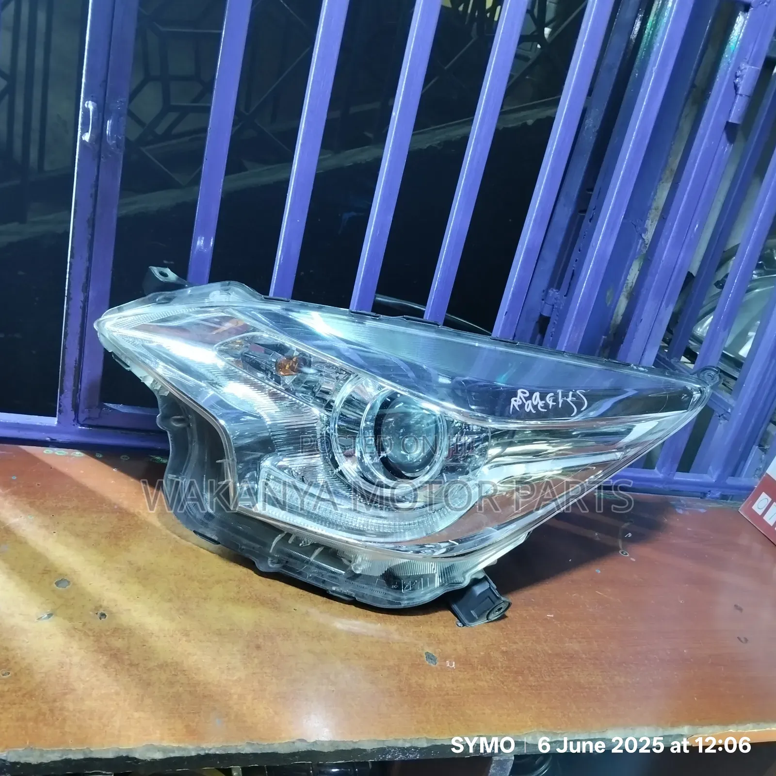Toyota Ractis New Model 2015/2018 Non Xenon Headlight