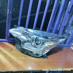 Toyota Ractis New Model 2015/2018 Non Xenon Headlight
